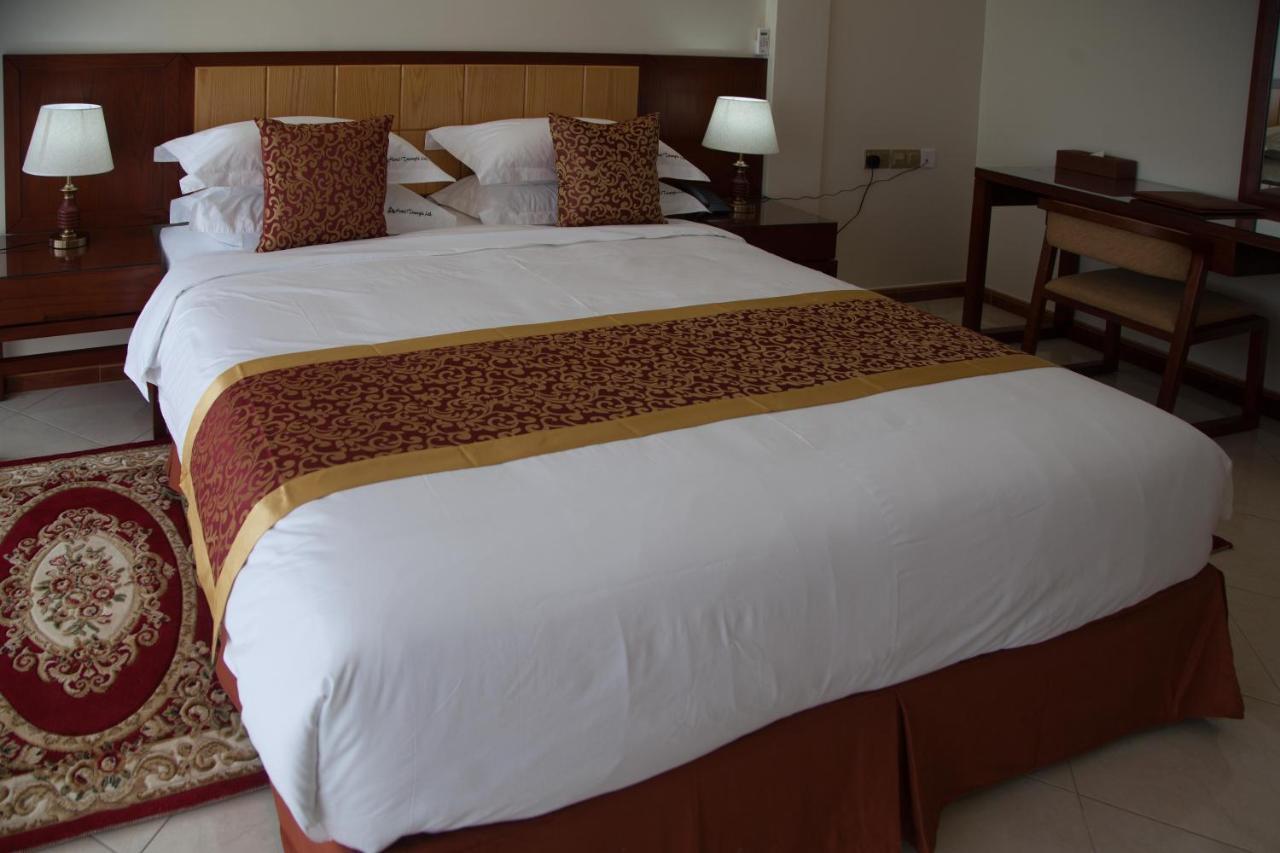 Hotel Triangle Mbarara Exterior foto
